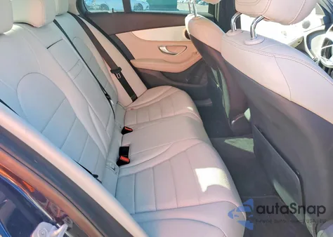 2015 Mercedes-Benz C 300 from USA, damaged, VIN 55SWF4JB8FU045762